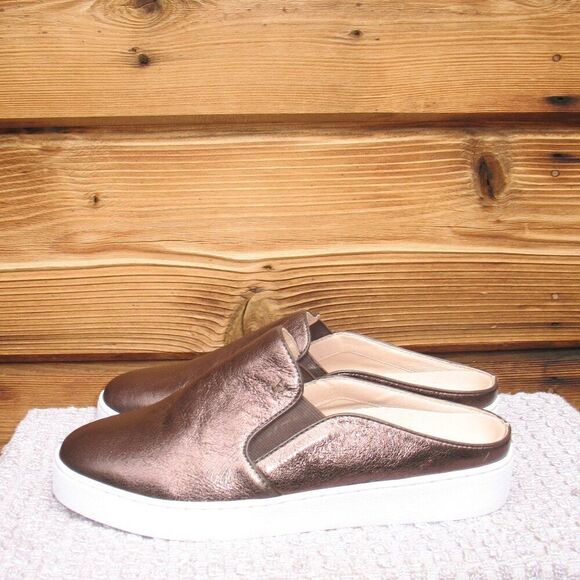 7 W 7 Wide Vionic Women’s Dakota Leather Mules Slip On Sneaker - Picture 4 of 10